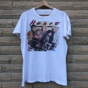 Retro 80s 1985 Heart Rock Band World Tour T Shirt